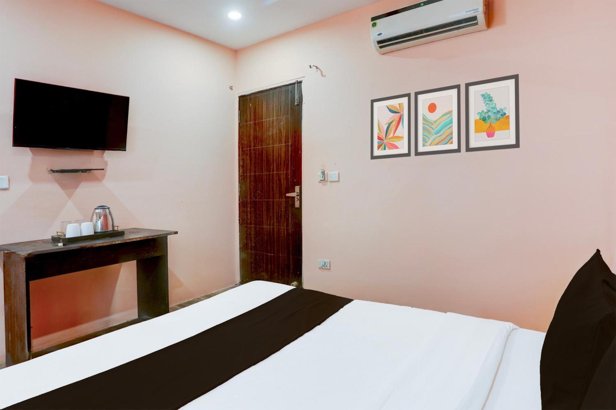 Super Hotel O S J Residency Delhi  Exterior foto